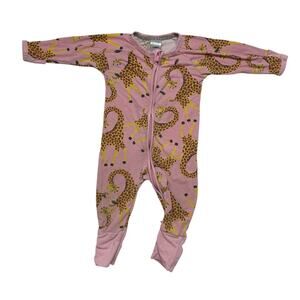 BONDS Zip Wondersuit One-Piece Pajama in Pink Giraffes Size 3-6 months Cotton